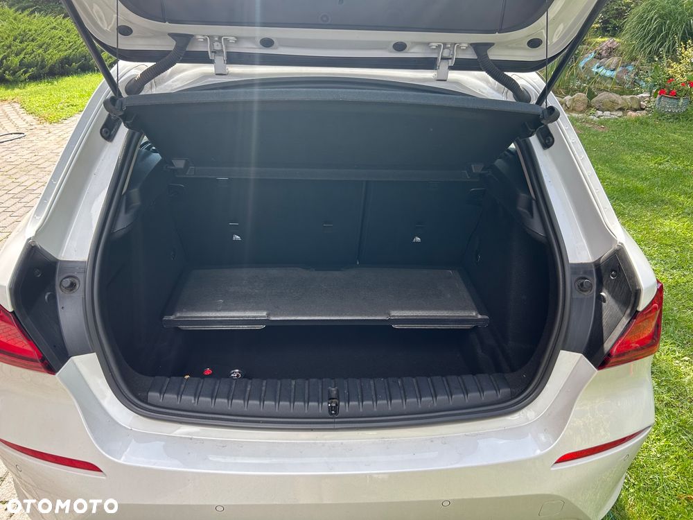 BMW Seria 1 118i Advantage - 8