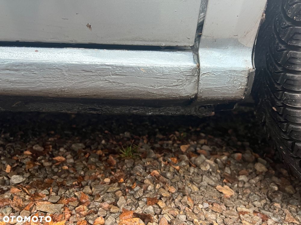 Skoda Fabia 1.4 16V Ambiente + - 23