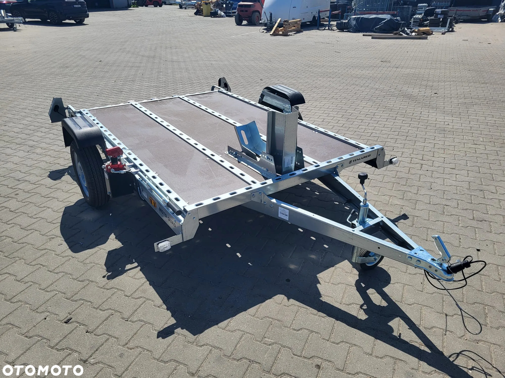 TEMARED DOSTAWA! Przyczepa MOTO-QUAD 2616 wym. 264 x 161cm Solidna przyczepa do przewozu motocykli, UCHYŁ hydrauliczny, DMC 750kg - 23