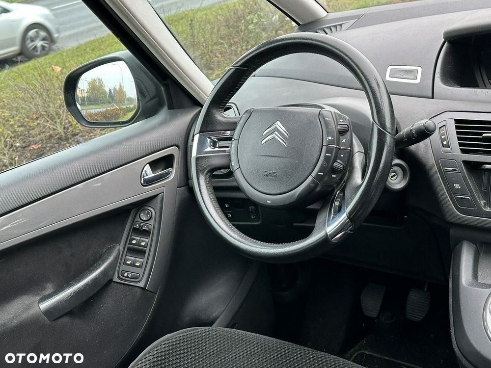 Citroën C4 Picasso - 16