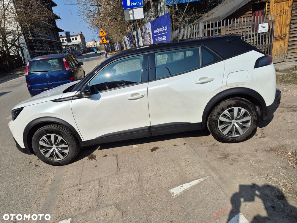 Peugeot 2008 1.2 PureTech Allure Pack S&S - 5