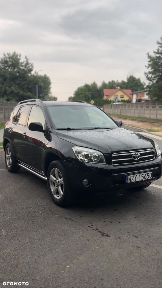Toyota RAV4 2.2 D-4D Prestige - 1