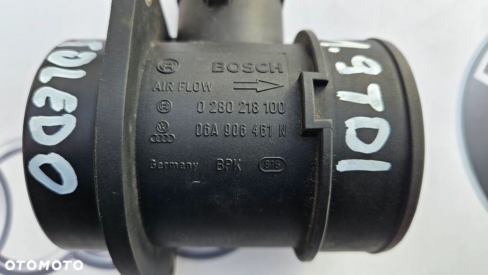 VW Golf IV Seat Toledo II Audi A3 8L 1.9 TDI 81 KW 110 KM AHF Przepływomierz 06A906461N BOSCH - 3