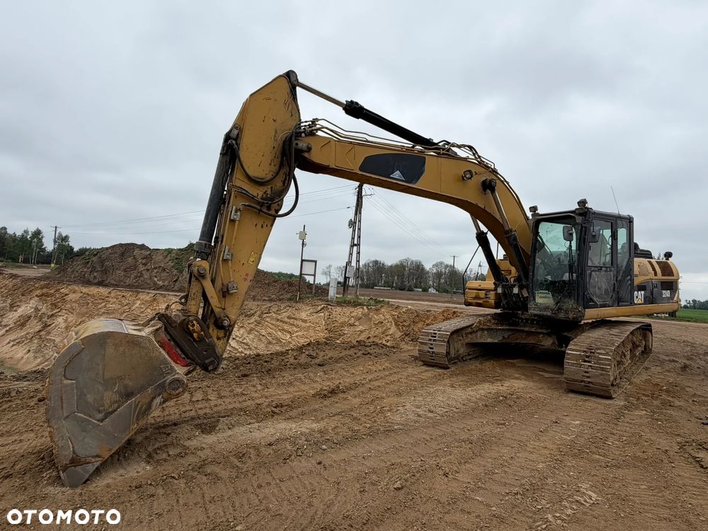 Caterpillar 324DL - 2