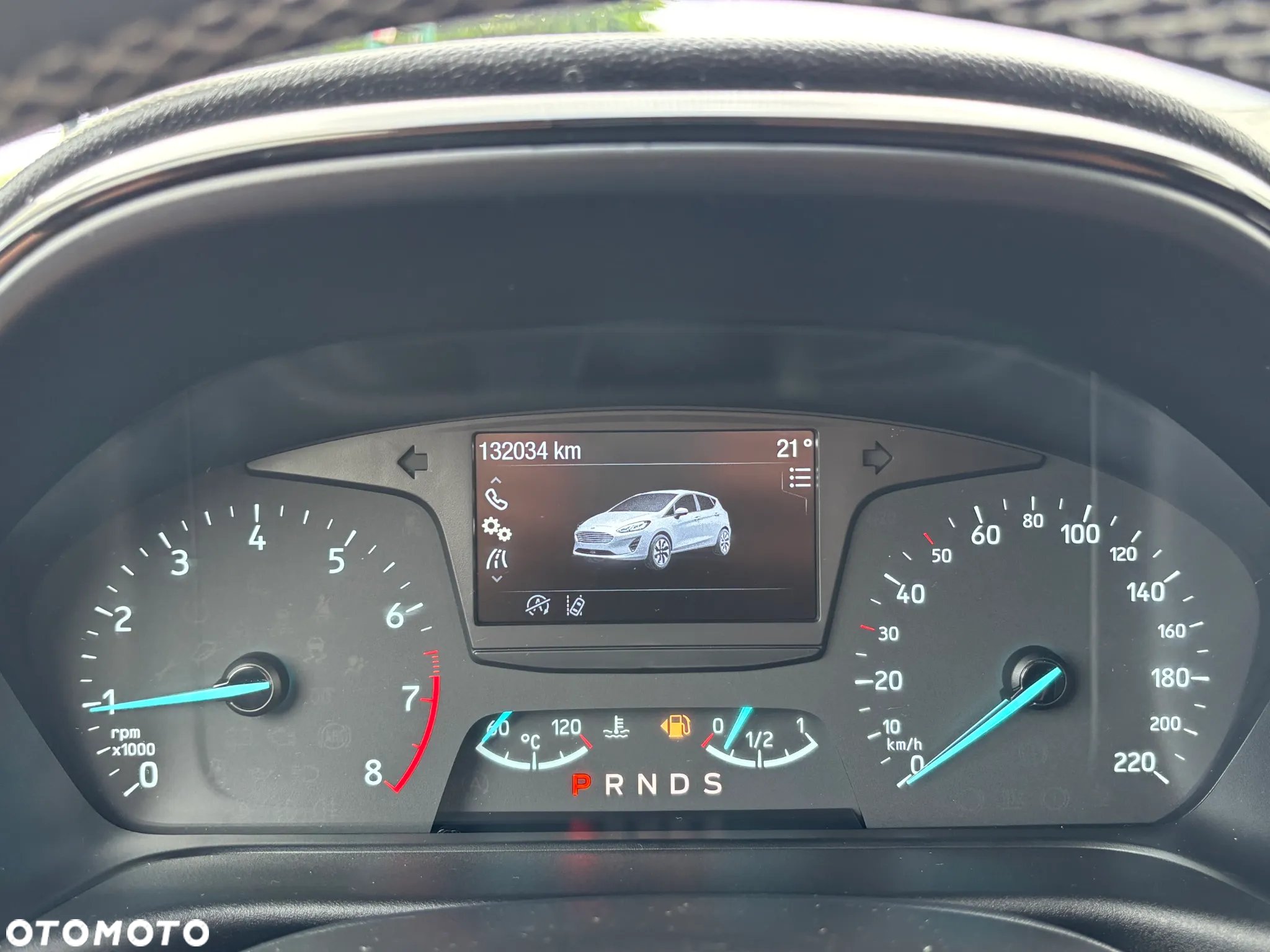Ford Fiesta 1.0 EcoBoost S&S COOL&CONNECT - 22