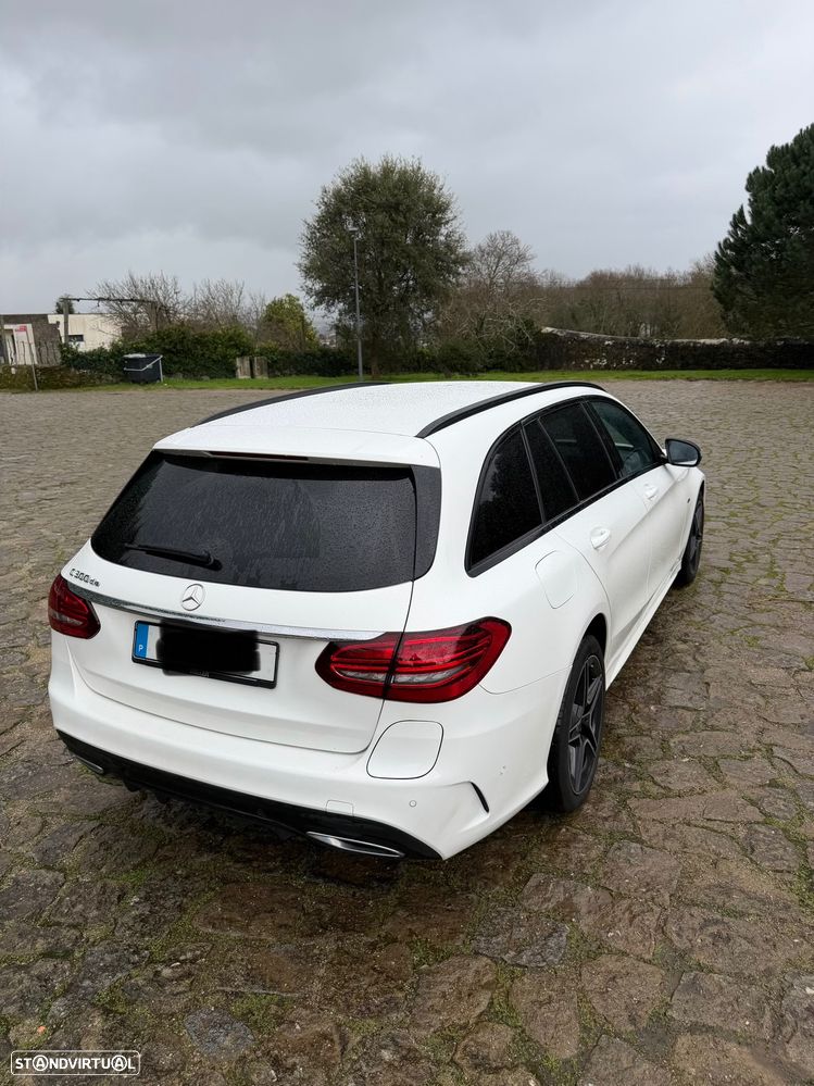 Mercedes-Benz C 300 e AMG Line - 4