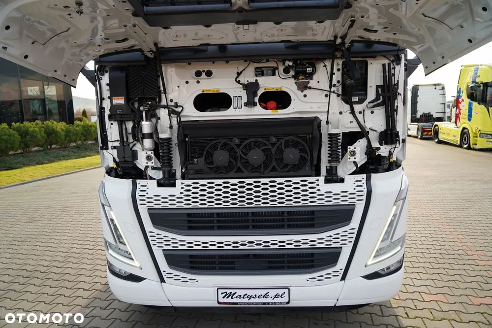 Volvo FH 460 / I-SAVE / KLIMATYZACJA POSTOJOWA / NOWY MODEL /  OPONY 100% - 36