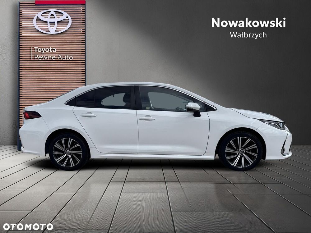 Toyota Corolla 1.8 Hybrid Comfort - 5