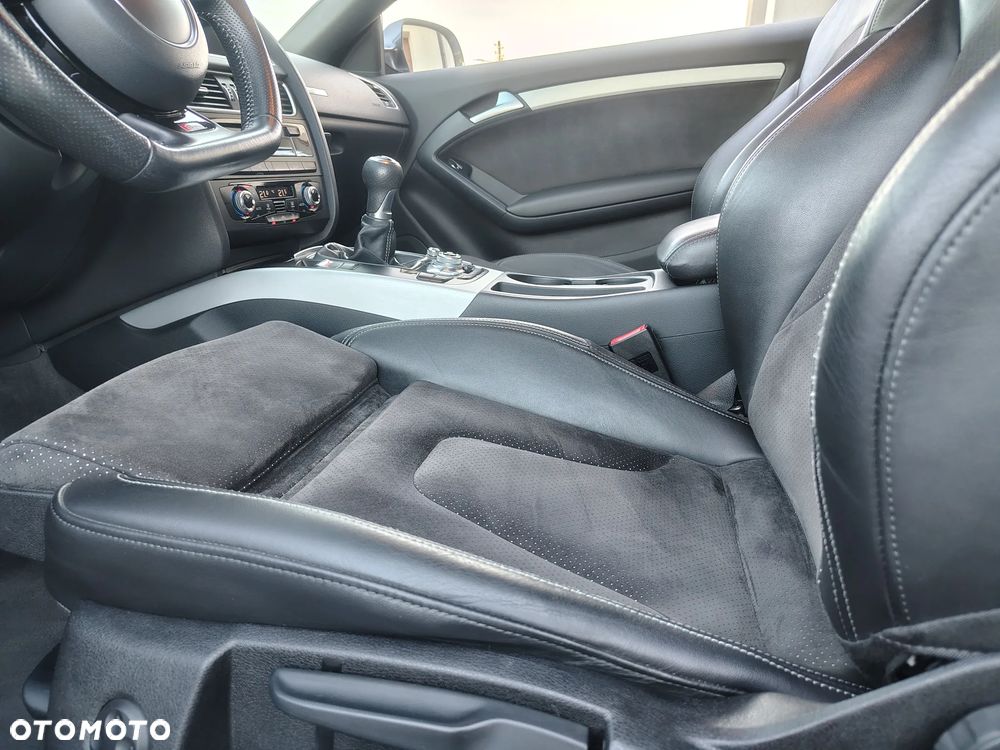 Audi A5 Coupé 2.0 TDI - 30
