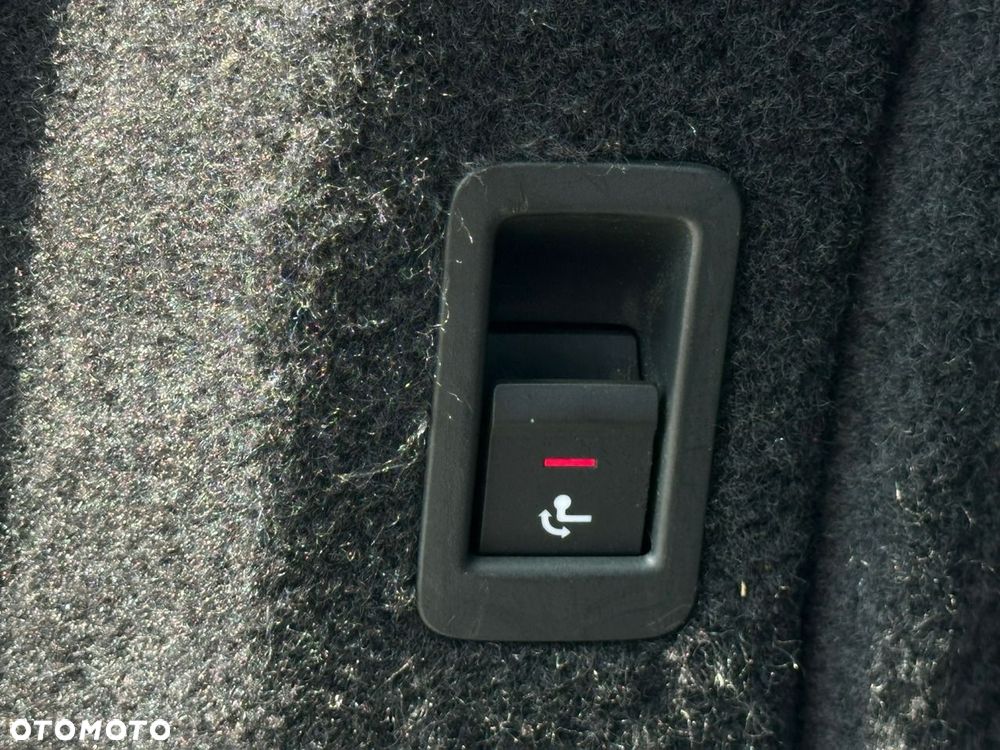 Audi A4 Avant 40 TDI mHEV Quattro S tronic - 15