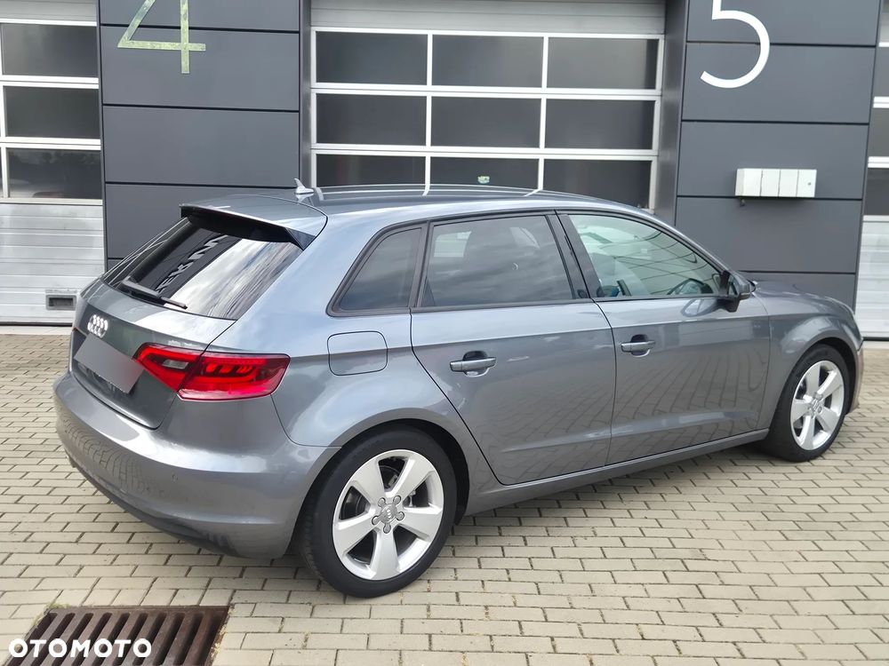 Audi A3 Sportback 2.0 TDI S tronic sport - 6