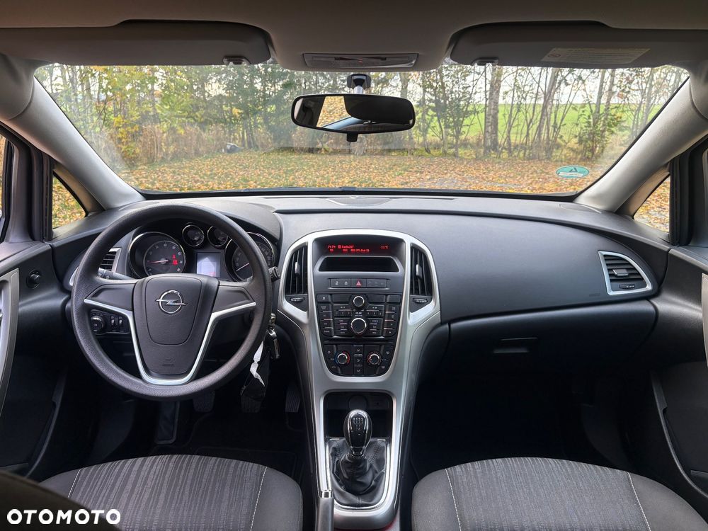 Opel Astra 1.6 Active - 11