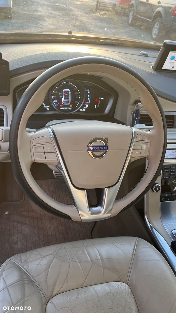 Volvo XC 70 D3 Ocean Race - 11