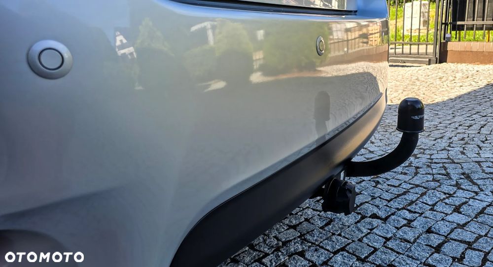 Toyota Auris 1.6 Prestige - 8
