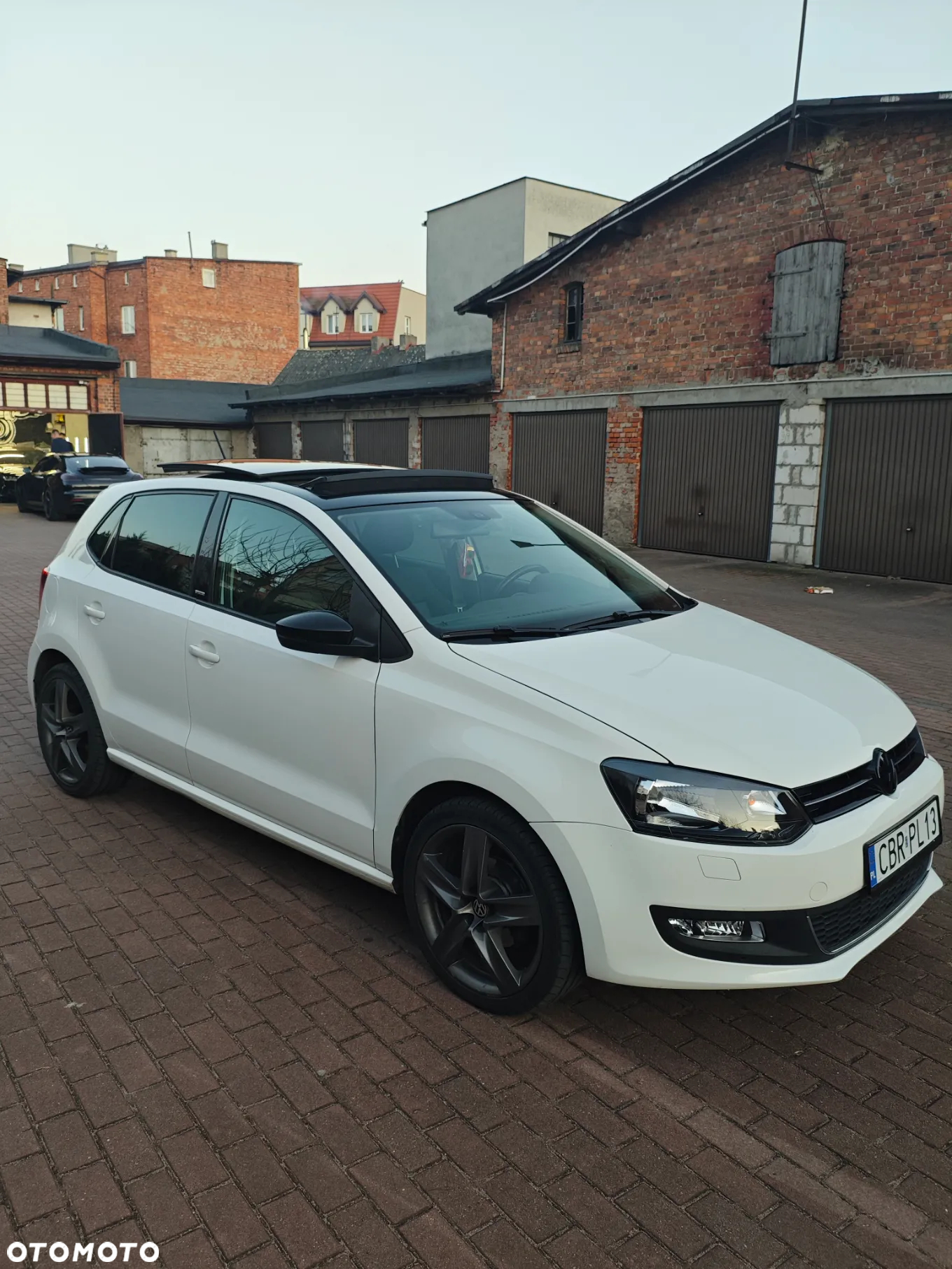 Volkswagen Polo 1.6 TDI DSG Style - 3