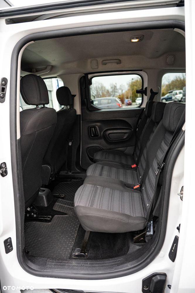 Opel Combo XL 2,3t (bryg.) - 18