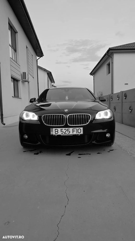 BMW Seria 5 525d Aut. Luxury Line - 27