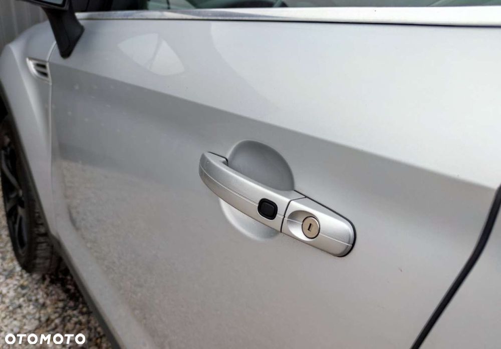 Ford Kuga 2.0 TDCi 4x4 Titanium - 14