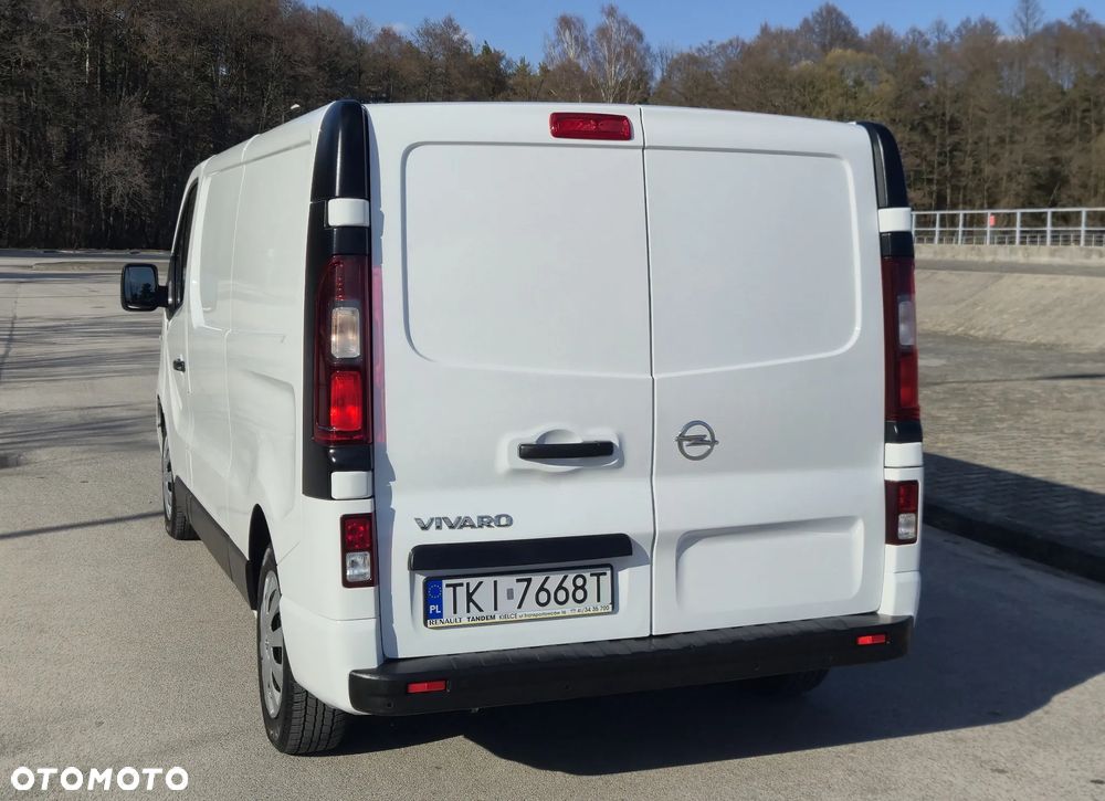Opel Vivaro - 9