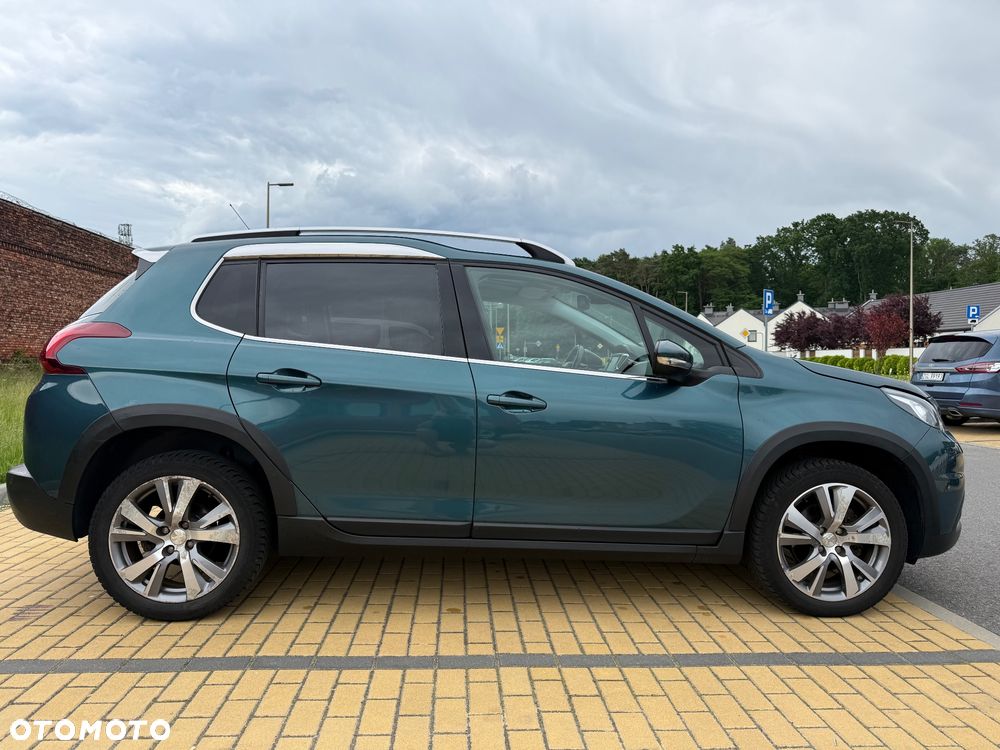 Peugeot 2008 BlueHDi FAP 120 STOP & START Allure - 4