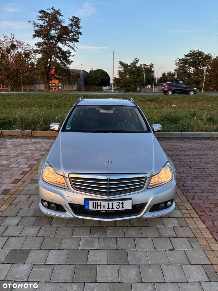 Mercedes-Benz Klasa C 200 CDI BlueEff Elegance - 4