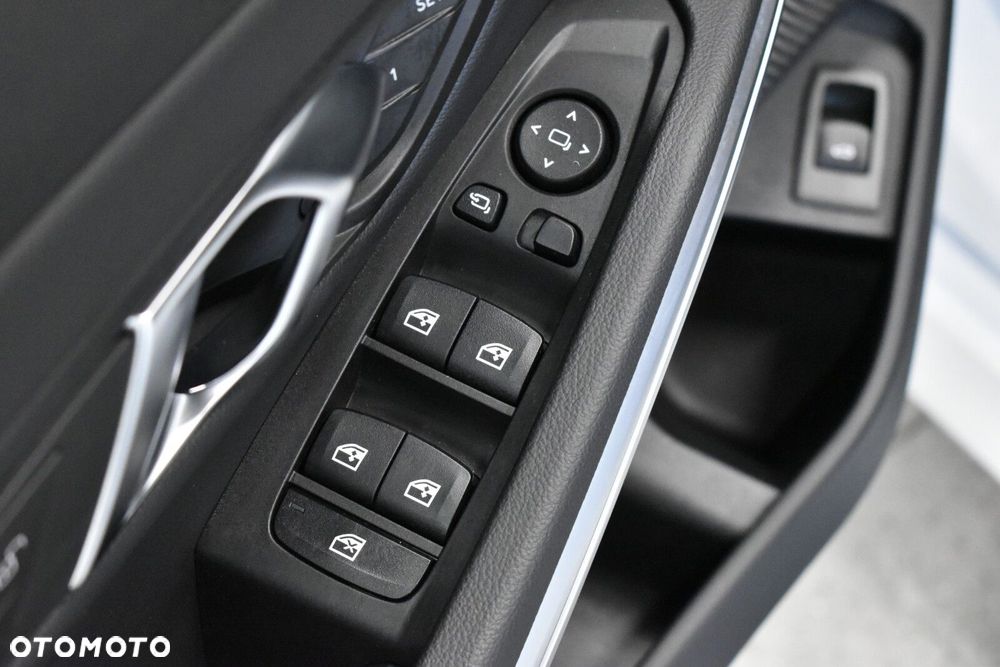 BMW Seria 3 320d xDrive mHEV sport - 8