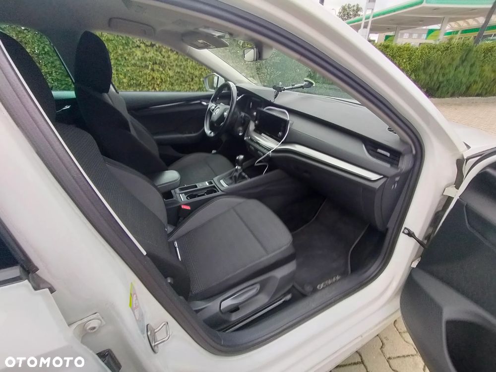 Skoda Octavia 2.0 TDI Active - 11