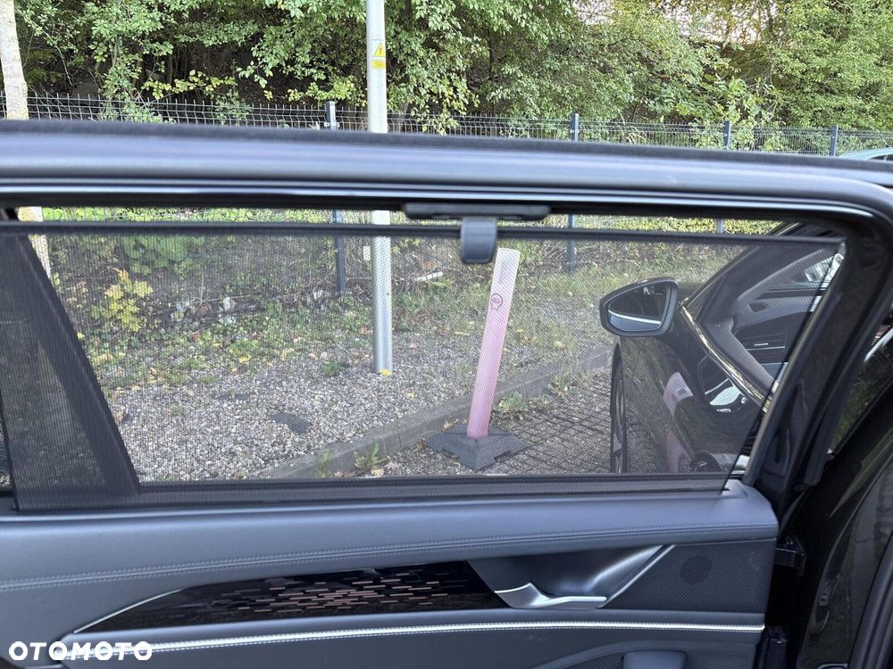 Volkswagen Passat - 17