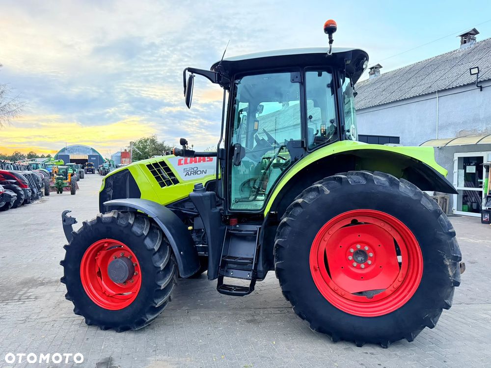Claas Arion 520 - 10