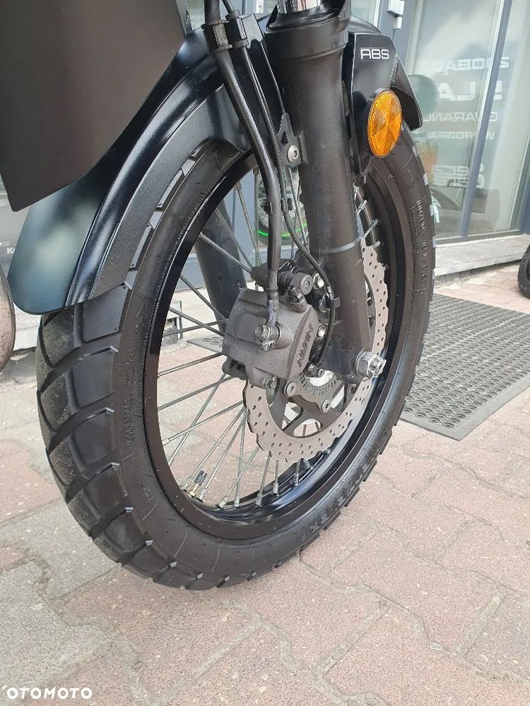 Kawasaki Versys-X 300 - 10