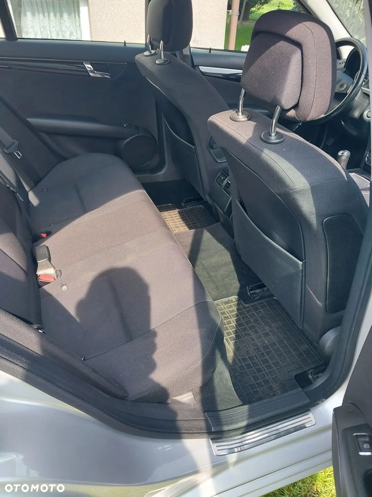 Mercedes-Benz Klasa C 220 CDI Classic - 10