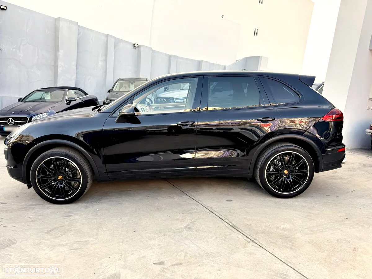 Porsche Cayenne Platinum Edition - 6