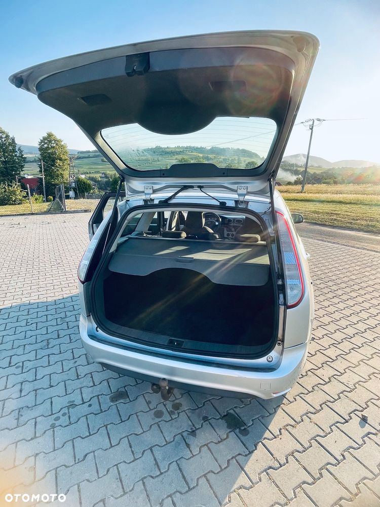 Ford Focus 1.6 TDCi Ambiente - 10