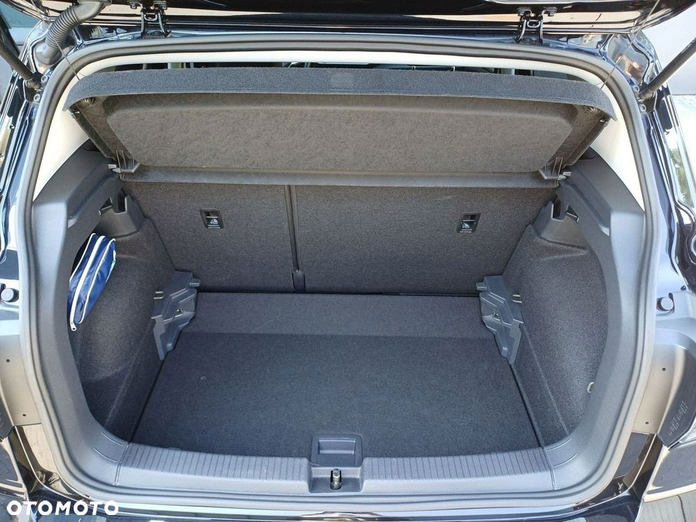 Volkswagen T-Cross - 28