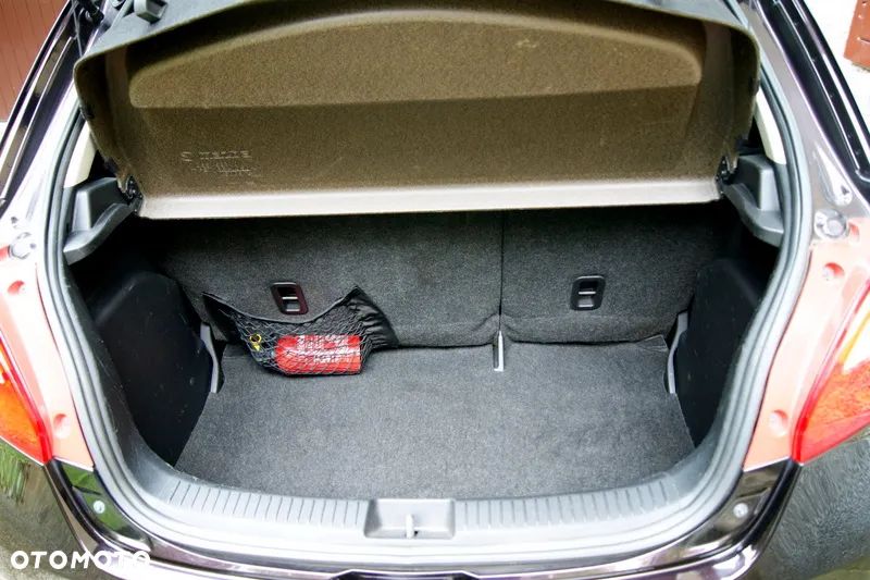 Mazda 2 1.3 Exclusive+ - 32