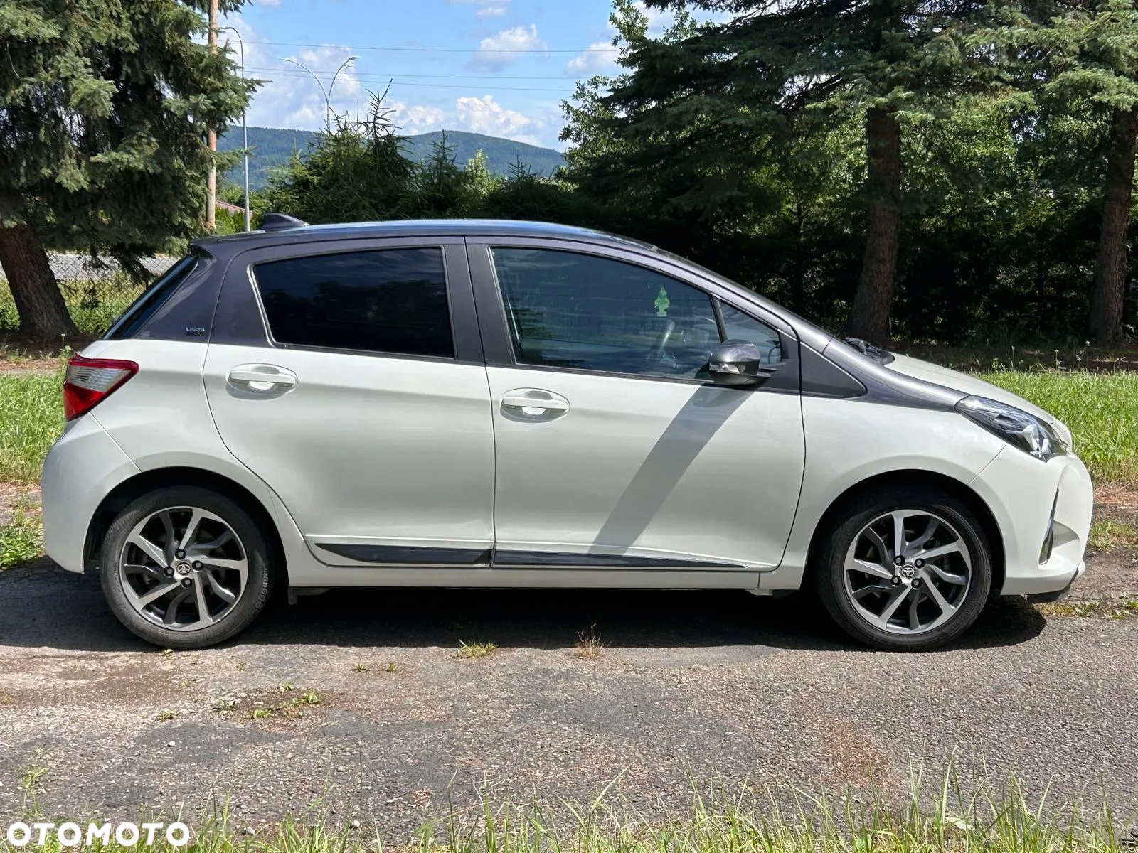 Toyota Yaris Hybrid 1.5 VVT-i Y20 Club - 7