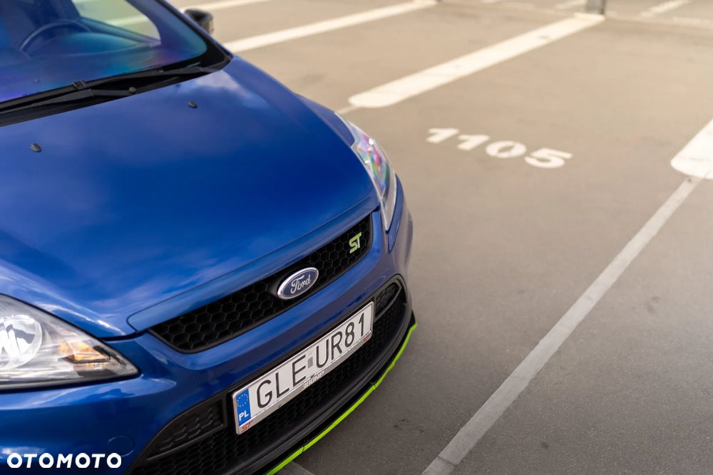Ford Focus - 13