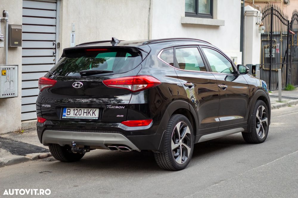 Hyundai Tucson 2.0 CRDI 4WD 6AT Luxury Pack+ - 6