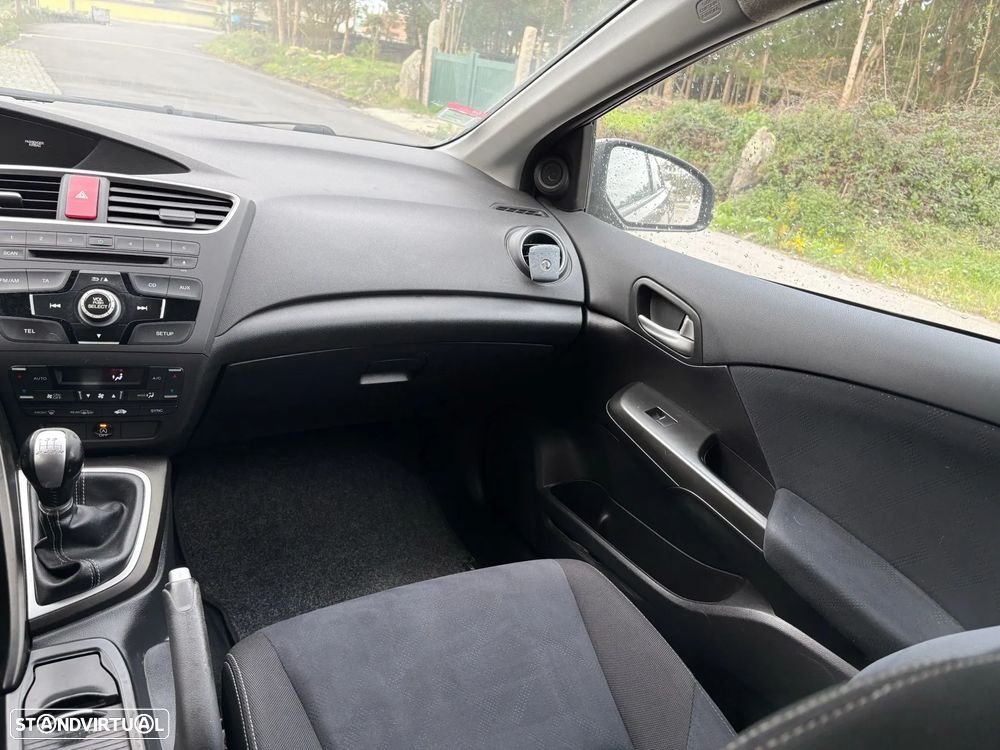 Honda Civic Tourer 1.6 i-DTEC Sport - 18