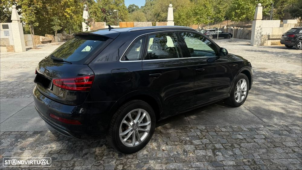 Audi Q3 2.0 TDI quattro Business Line S-line S-tronic - 24