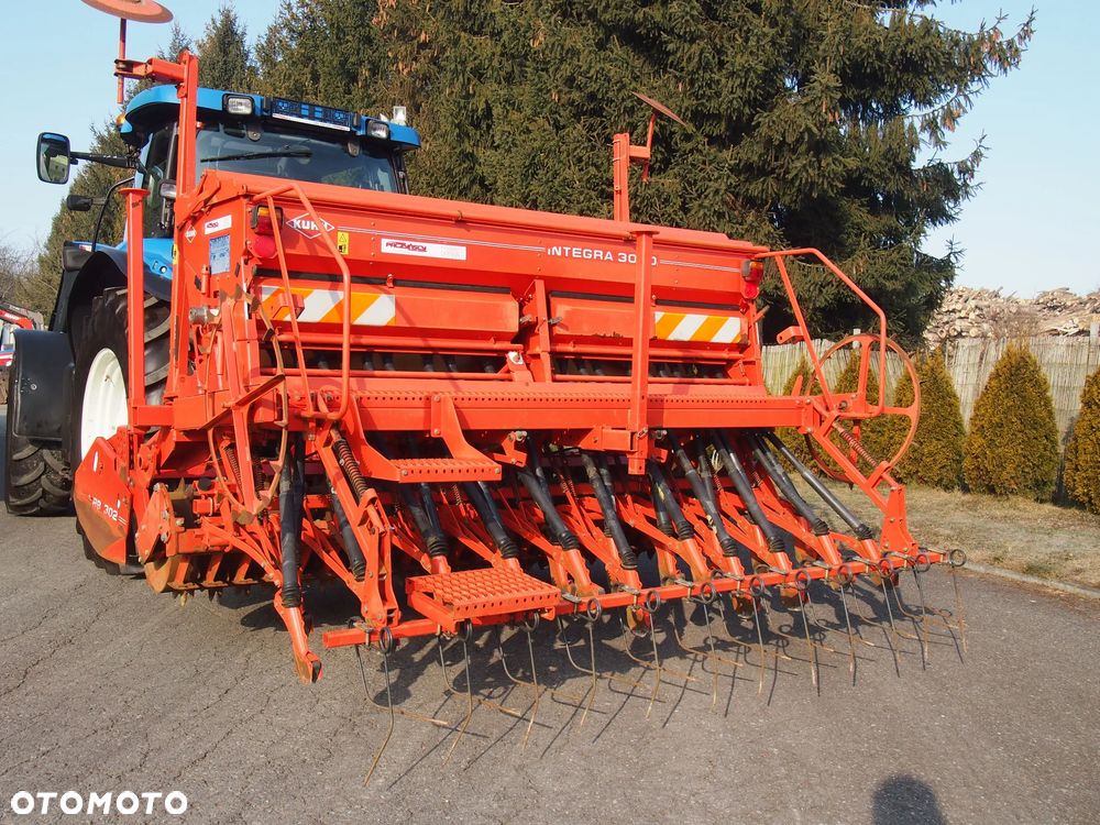 Agregat uprawowo siewny KUHN HRB302 I INTEGRA 3000 - 3