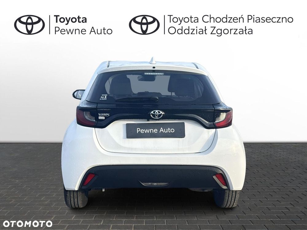 Toyota Yaris 1.5 Comfort CVT - 4