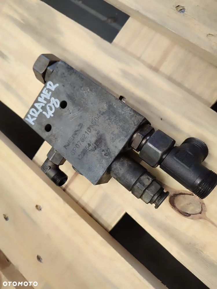 Zamek hydrauliczny 6P0762101S0401 Kramer 408 - 3