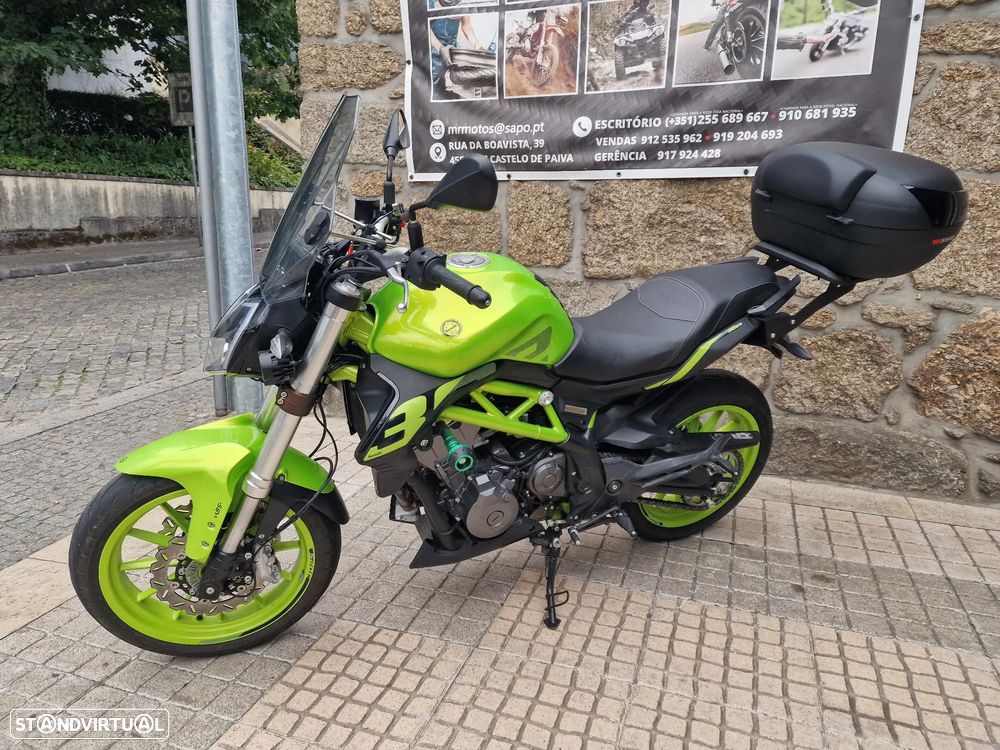 Benelli 302 S Naked - 13