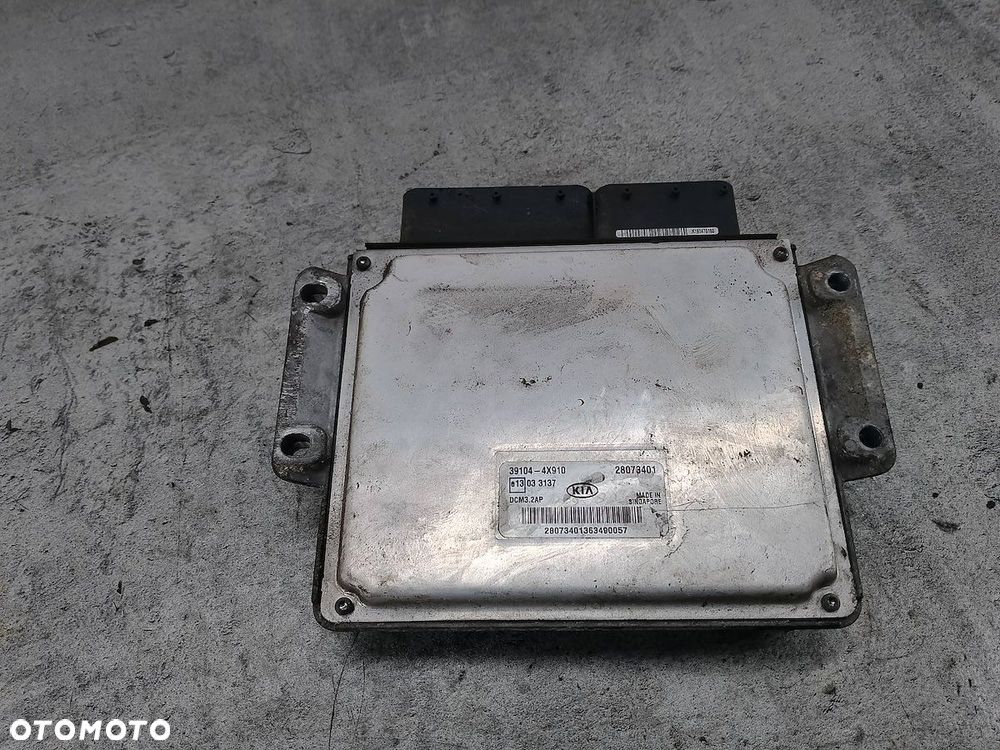 KOMPUTER, STEROWNIK KIA CARNIVAL II 39104-4X910 28073401 2.9 CRDI - 4