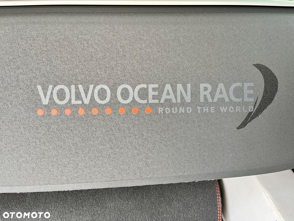 Volvo XC 60 D4 Drive-E Ocean Race - 34