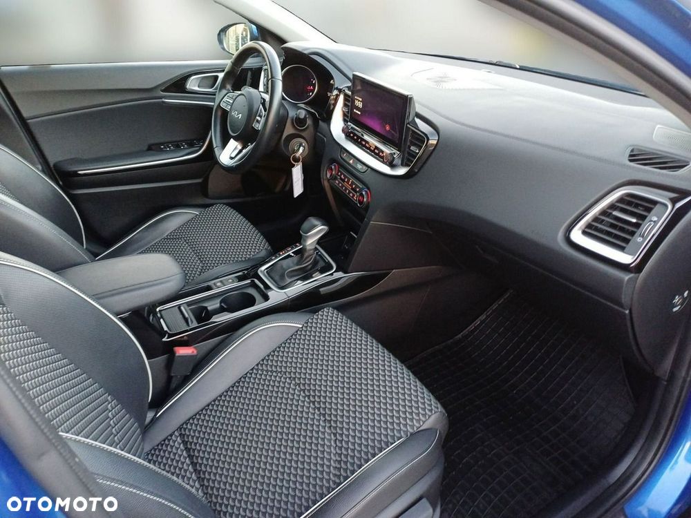 Kia XCeed 1.5 T-GDI L DCT - 13