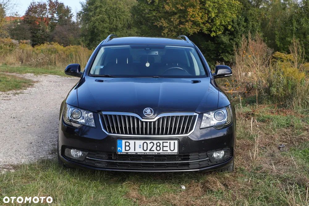 Skoda Superb 2.0 TDI 4x4 Elegance DSG - 6