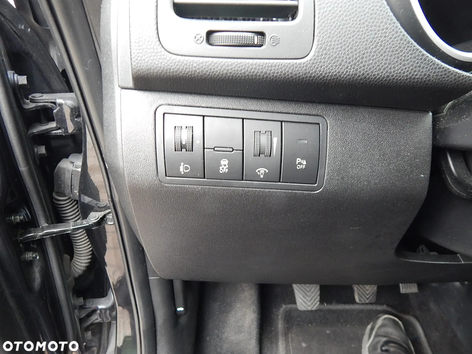 Kia Venga - 23
