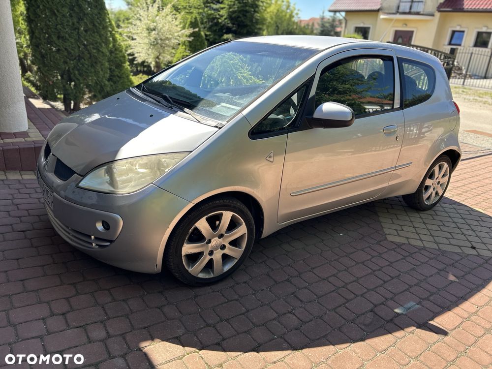 Mitsubishi Colt - 1